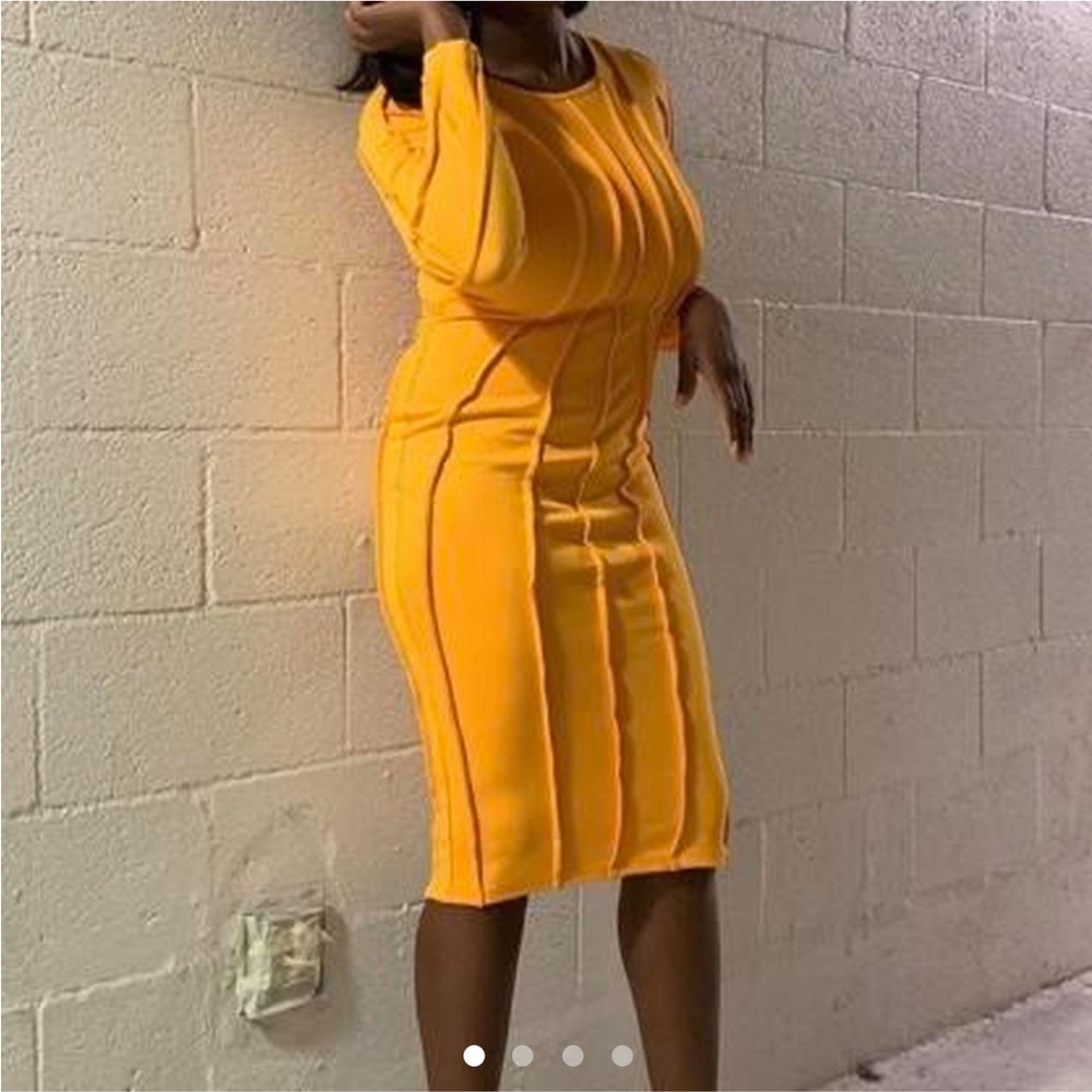BBX BRAND SUNFLOWER MIDI DRESS